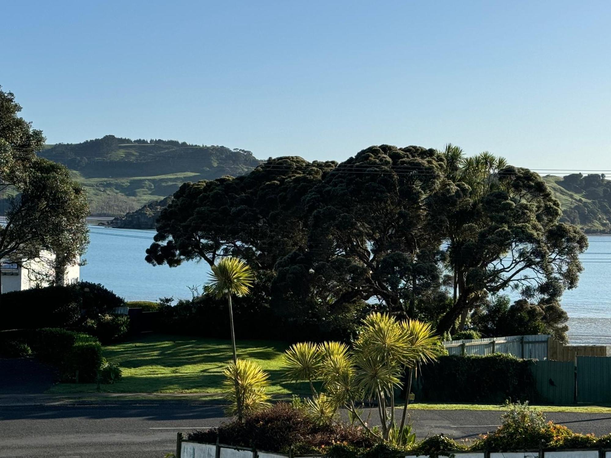 Studio With A View Raglan Buitenkant foto